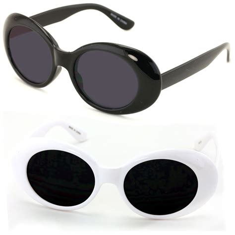 oval round retro sunglasses.